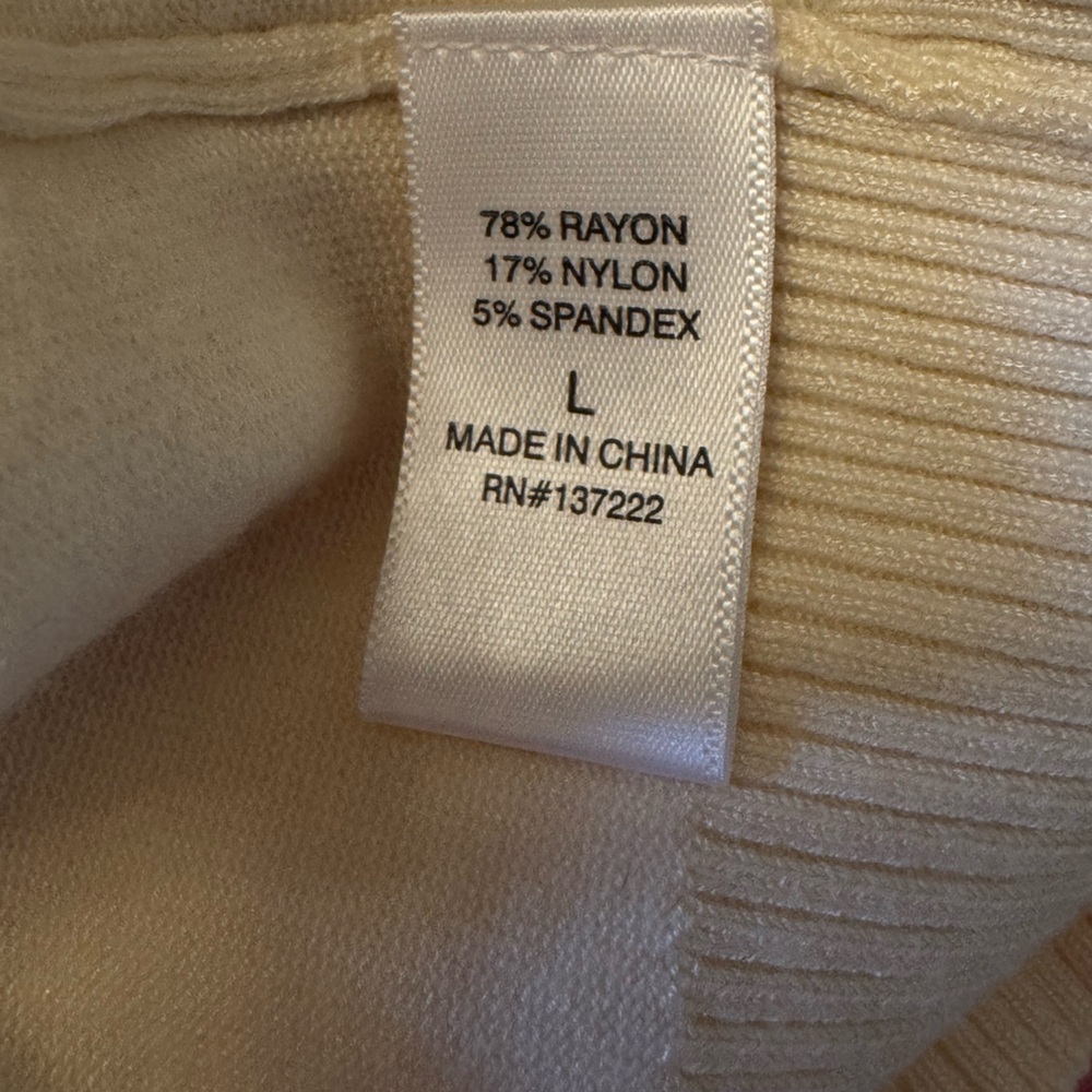 NWT Love Trend New YorK Cream mock neck Sweater with Puff Sleeves - Picture 6 of 8